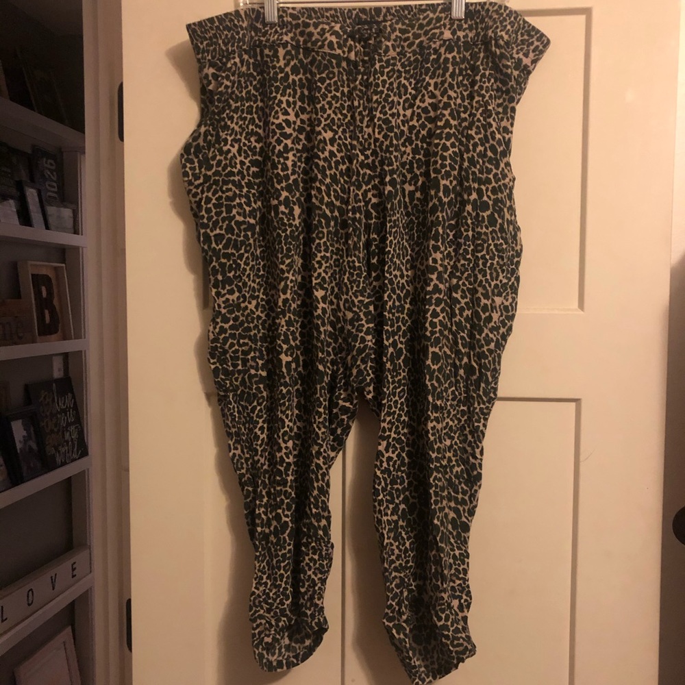 Torrid Cheetah Challis Pant